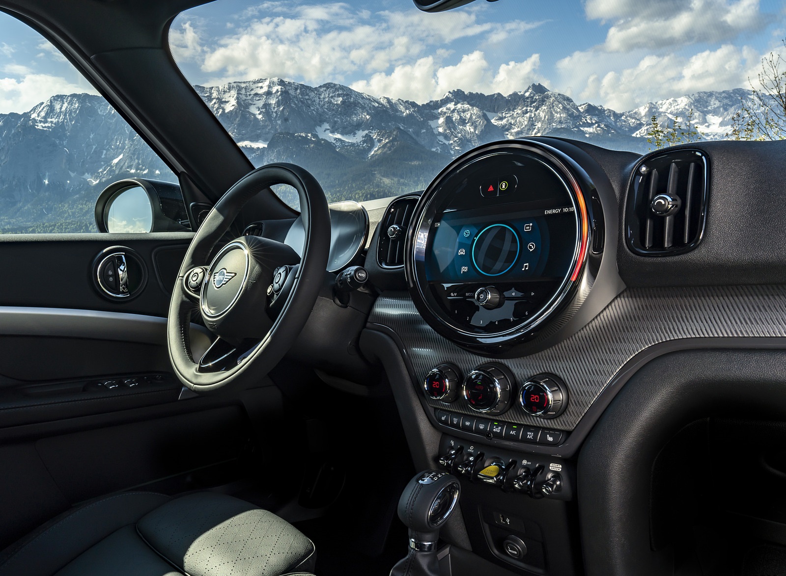 2021 MINI Countryman SE ALL4 Plug-In Hybrid Central Console Wallpapers #59 of 70