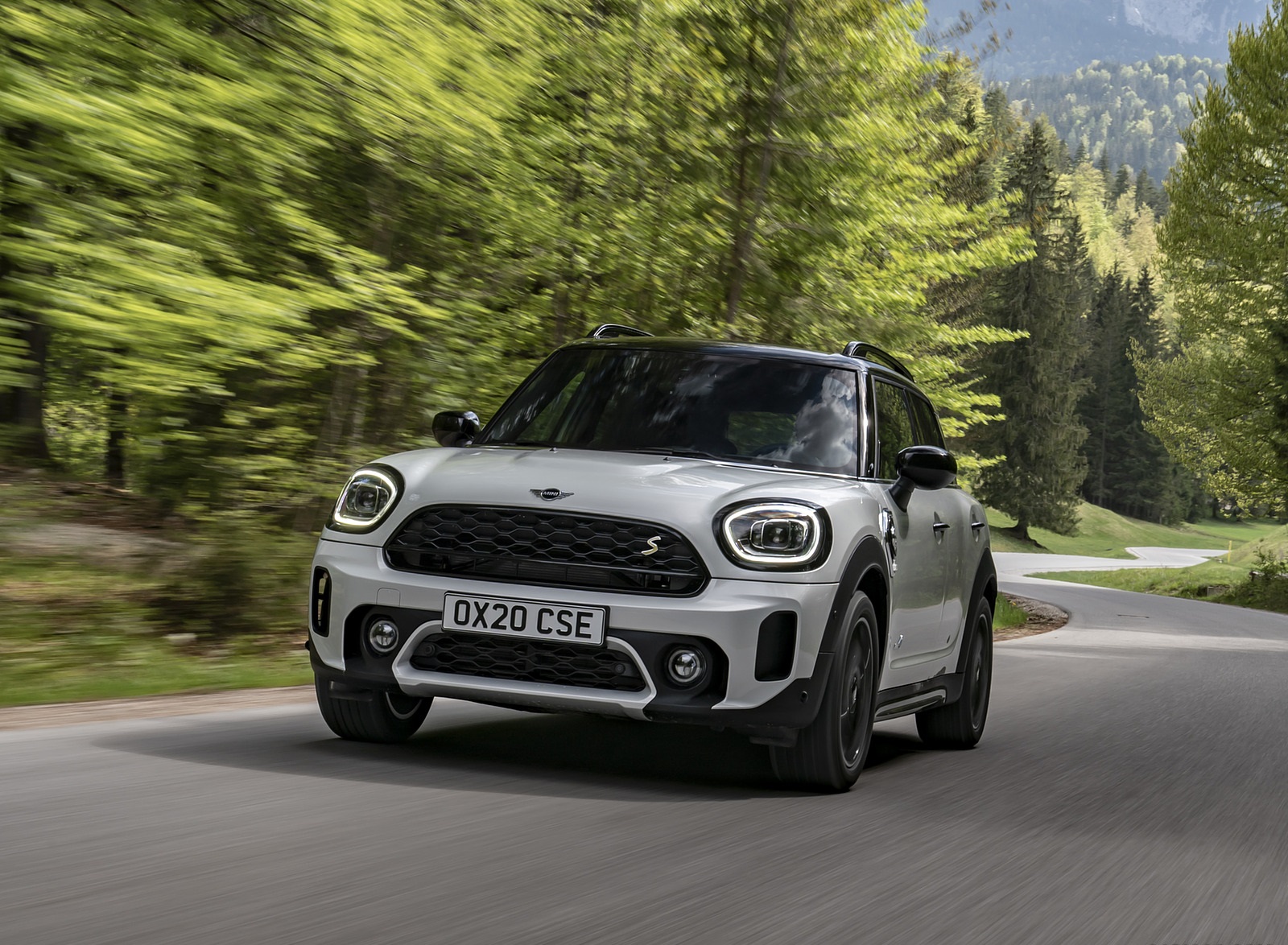 2021 MINI Countryman SE ALL4 Plug-In Hybrid Front Wallpapers #9 of 70