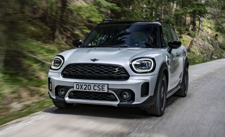 2021 MINI Countryman SE ALL4 Plug-In Hybrid Front Wallpapers 450x275 (6)