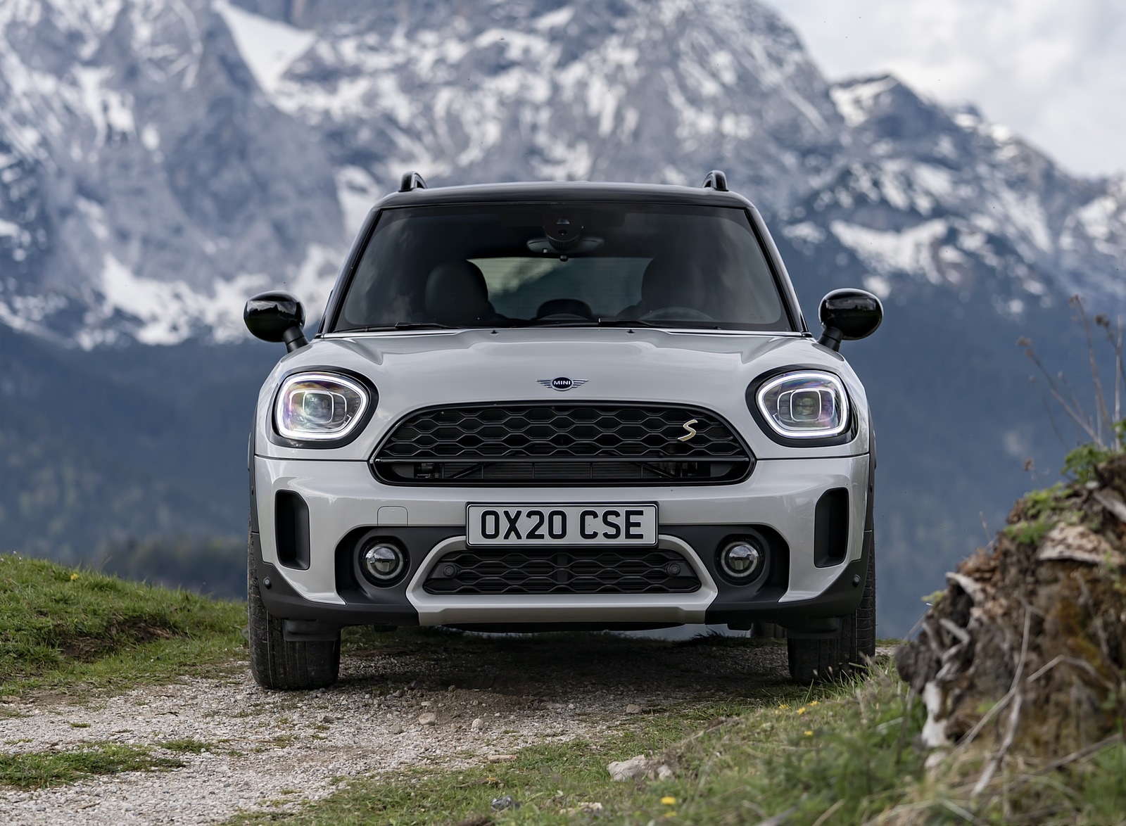 2021 MINI Countryman SE ALL4 Plug-In Hybrid Front Wallpapers #33 of 70