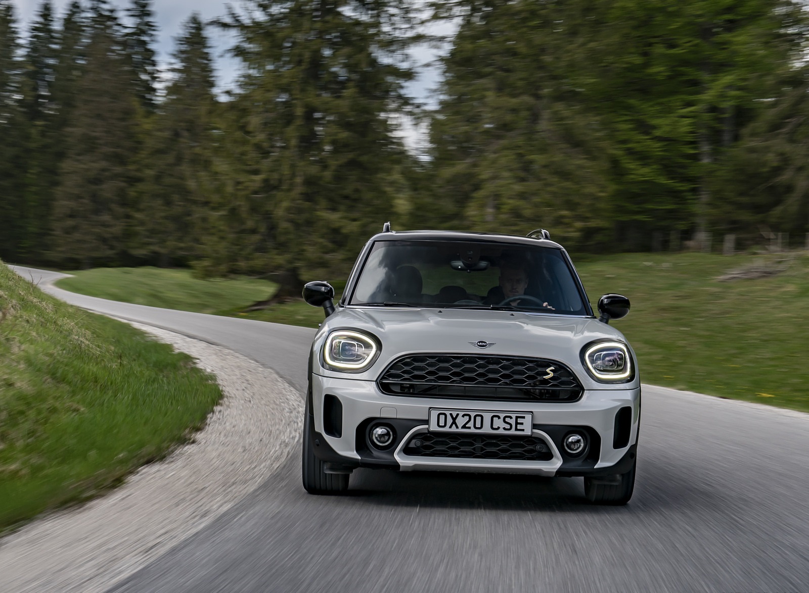 2021 MINI Countryman SE ALL4 Plug-In Hybrid Front Wallpapers #16 of 70