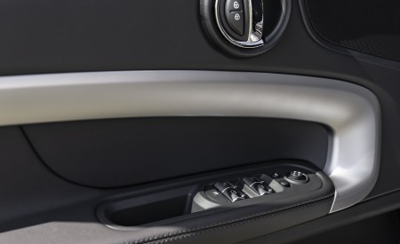 2021 MINI Countryman SE ALL4 Plug-In Hybrid Interior Detail Wallpapers 450x275 (68)