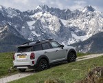 2021 MINI Countryman SE ALL4 Plug-In Hybrid Rear Three-Quarter Wallpapers 150x120 (37)