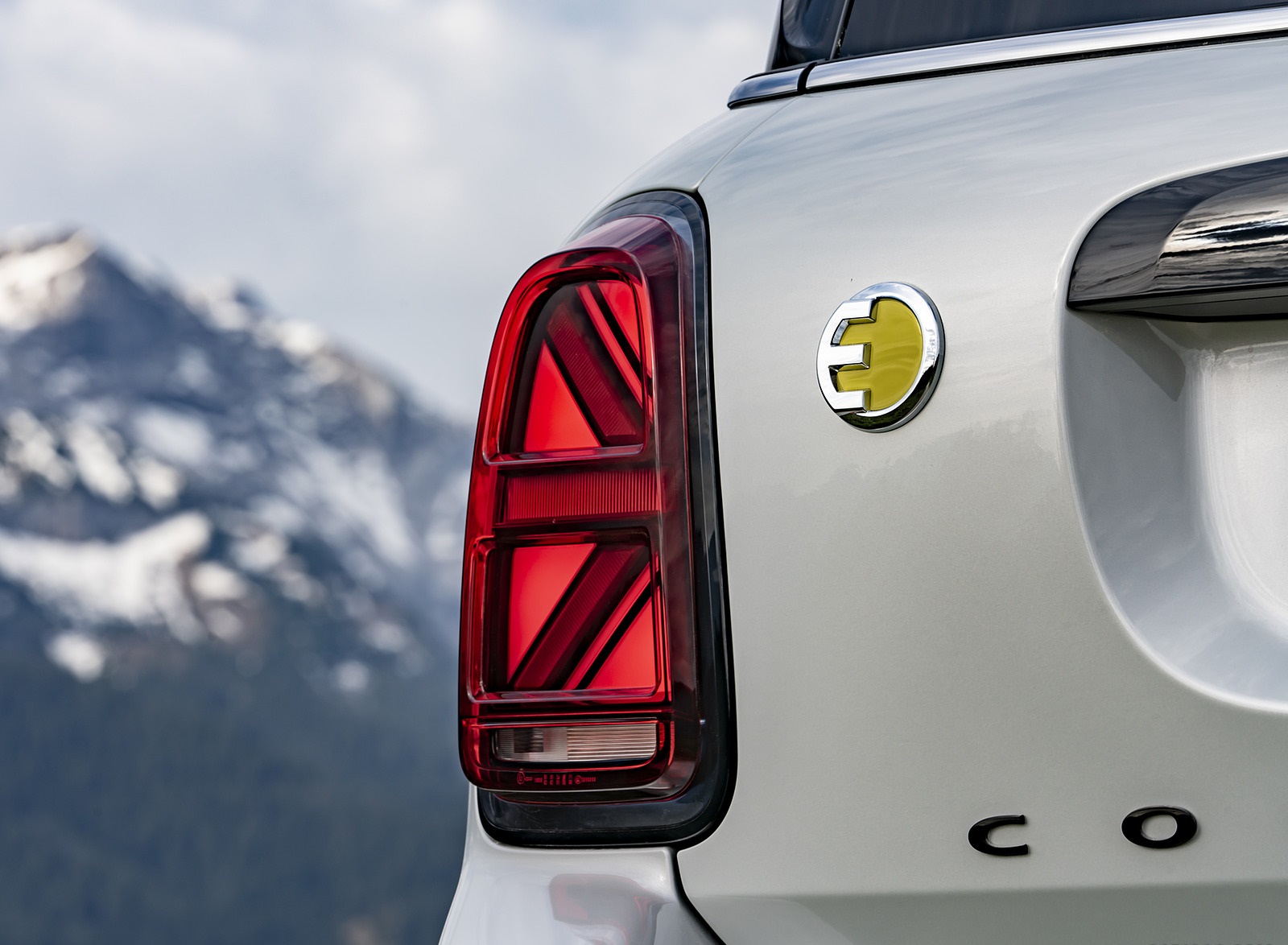 2021 MINI Countryman SE ALL4 Plug-In Hybrid Tail Light Wallpapers #44 of 70