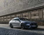 2021 Mercedes-AMG E 63 S 4MATIC+ (Color: High-Tech Silver Metallic) Front Three-Quarter Wallpapers 150x120 (31)