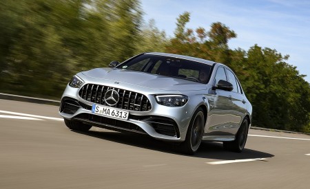 2021 Mercedes-AMG E 63 S 4MATIC+ (Color: High-Tech Silver Metallic) Front Wallpapers 450x275 (1)