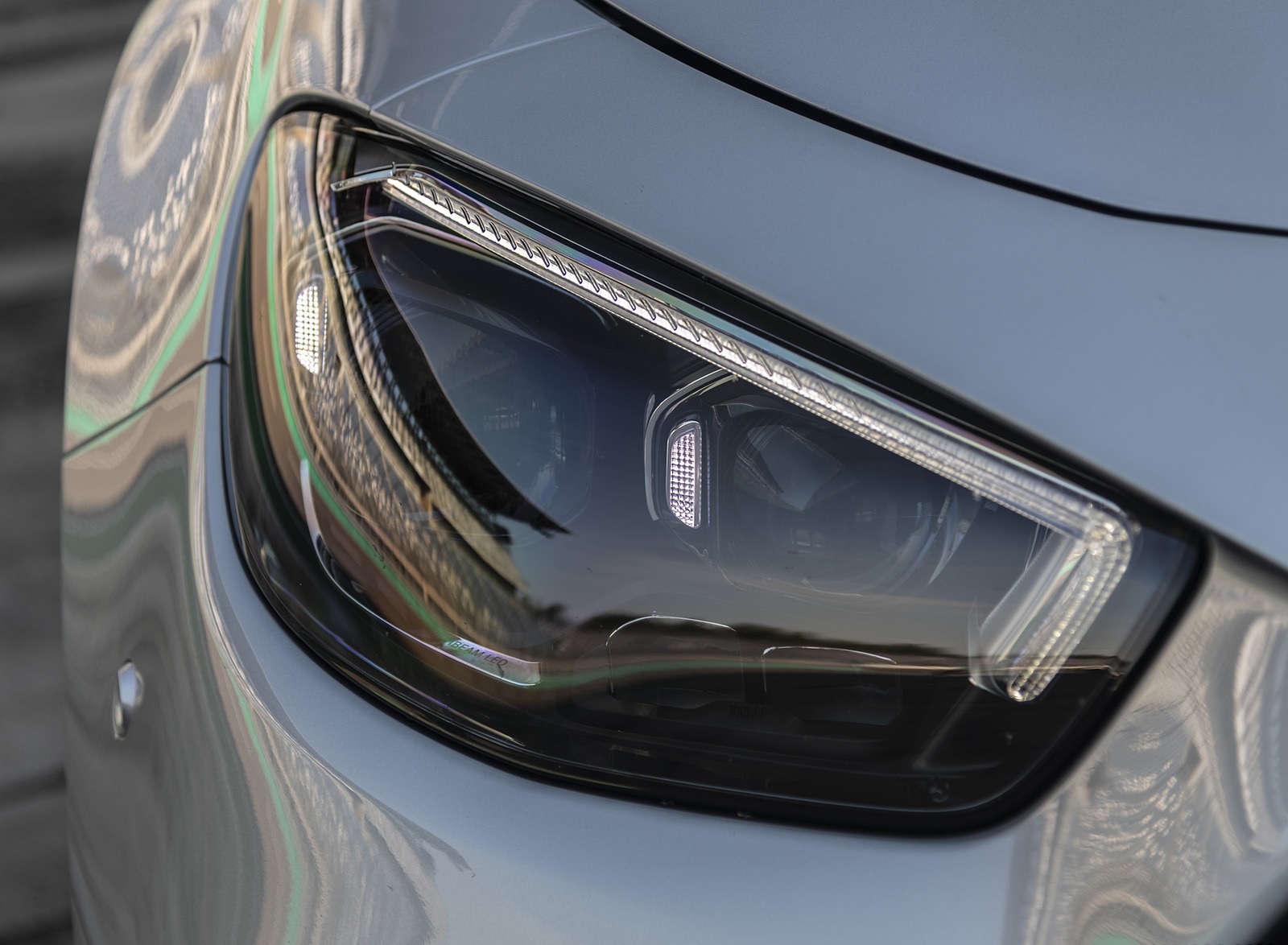 2021 Mercedes-AMG E 63 S 4MATIC+ (Color: High-Tech Silver Metallic) Headlight Wallpapers #45 of 96