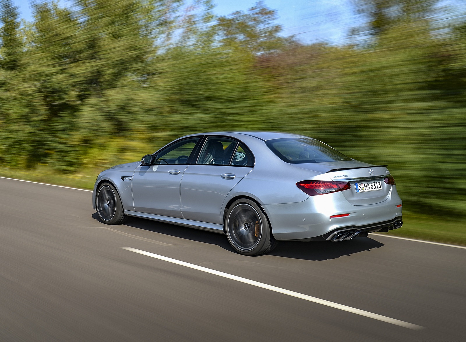 2021 Mercedes-AMG E 63 S 4MATIC+ (Color: High-Tech Silver Metallic) Rear Three-Quarter Wallpapers (9)