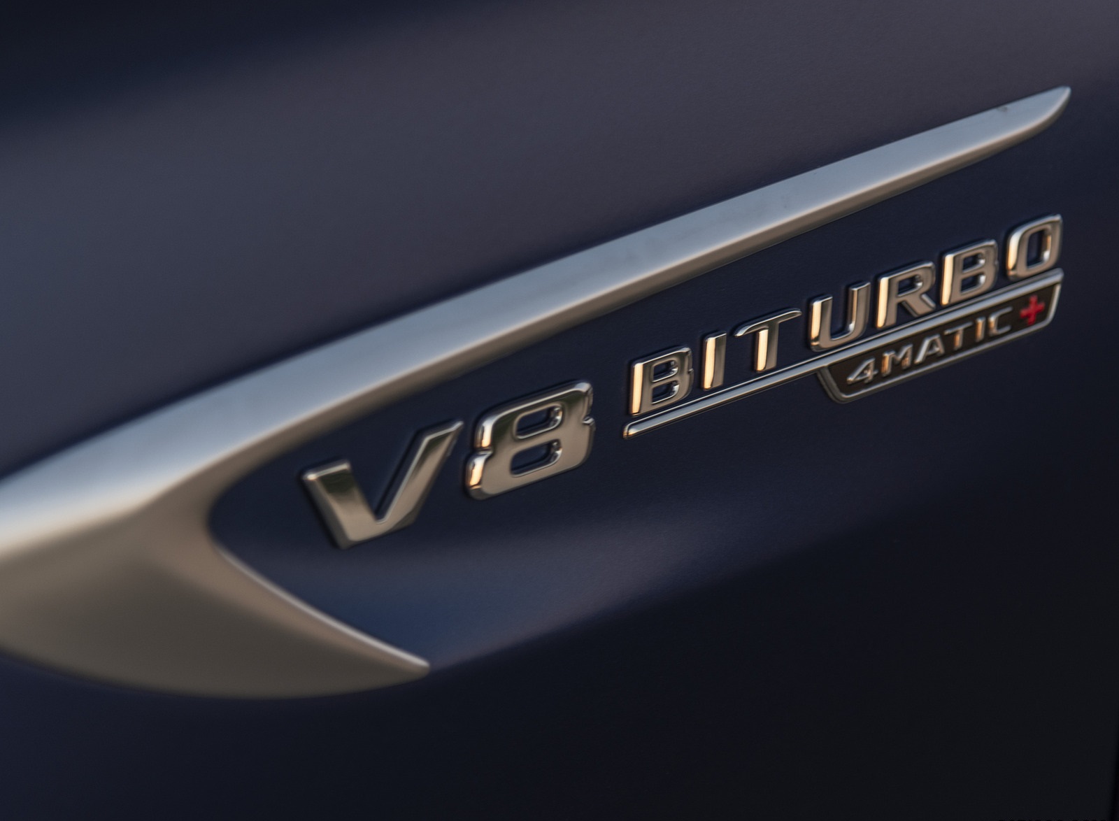 2021 Mercedes-AMG E 63 S Estate 4MATIC+ (Color: Designo Magno Brilliant Blue) Badge Wallpapers #50 of 95
