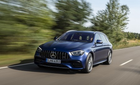 2021 Mercedes-AMG E 63 S Estate 4MATIC+ (Color: Designo Magno Brilliant Blue) Front Three-Quarter Wallpapers 450x275 (5)