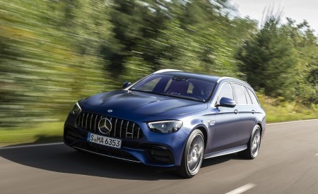 2021 Mercedes-AMG E 63 S Estate 4MATIC+ (Color: Designo Magno Brilliant Blue) Front Three-Quarter Wallpapers 450x275 (8)