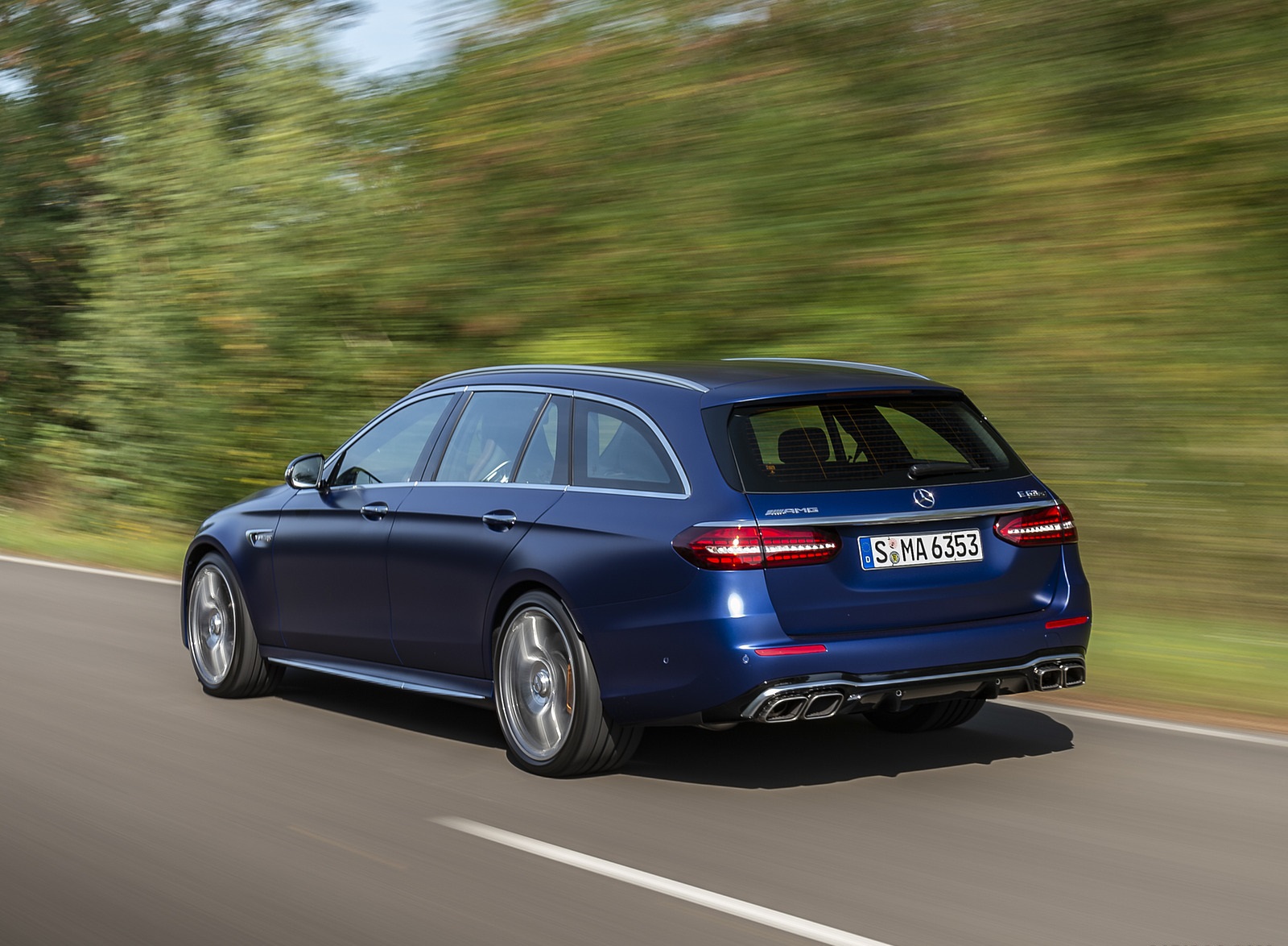 2021 Mercedes-AMG E 63 S Estate 4MATIC+ (Color: Designo Magno Brilliant Blue) Rear Three-Quarter Wallpapers #9 of 95