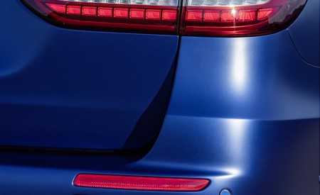 2021 Mercedes-AMG E 63 S Estate (Color: Brilliant Blue Magno) Detail Wallpapers 450x275 (91)