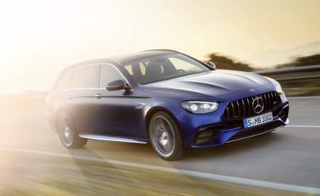 2021 Mercedes-AMG E 63 S Estate (Color: Brilliant Blue Magno) Front Three-Quarter Wallpapers 450x275 (76)