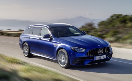 2021 Mercedes-AMG E 63 S Estate (Color: Brilliant Blue Magno) Front Three-Quarter Wallpapers 450x275 (67)