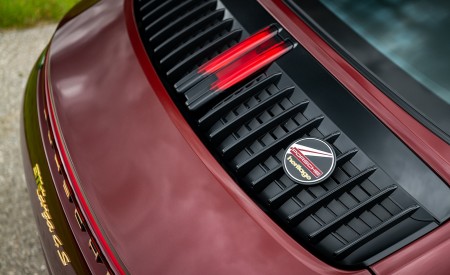 2021 Porsche 911 Targa 4S Heritage Design Edition (Color: Cherry Metallic) Detail Wallpapers 450x275 (48)