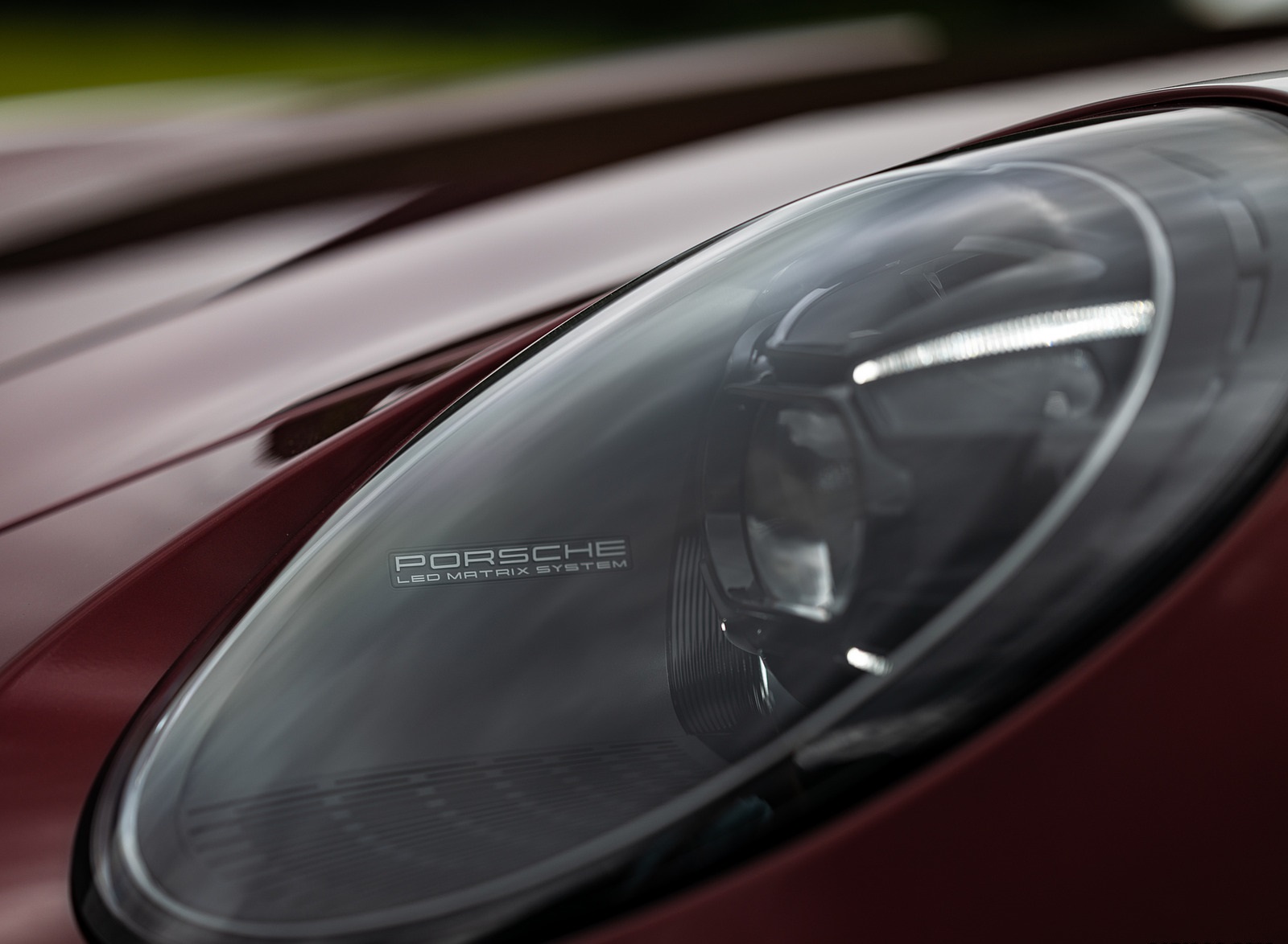 2021 Porsche 911 Targa 4S Heritage Design Edition (Color: Cherry Metallic) Headlight Wallpapers #41 of 82