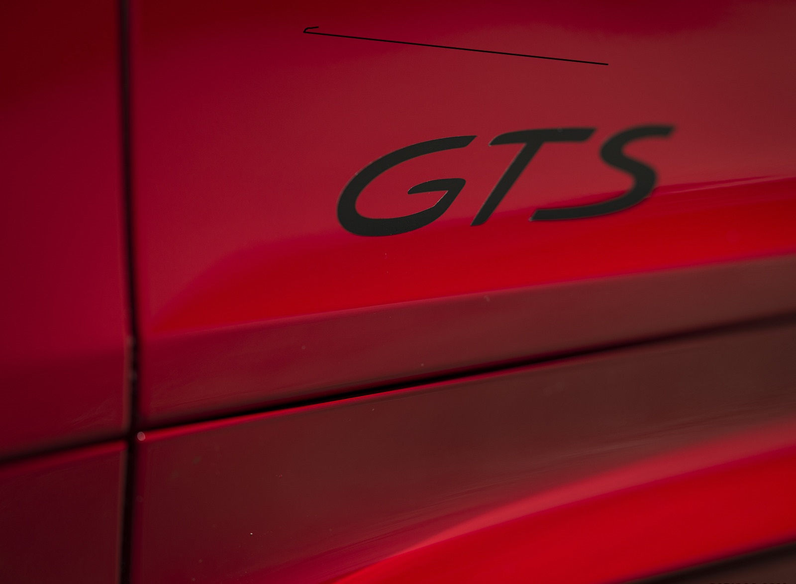 2021 Porsche Cayenne GTS (Color: Carmine Red) Badge Wallpapers #25 of 84