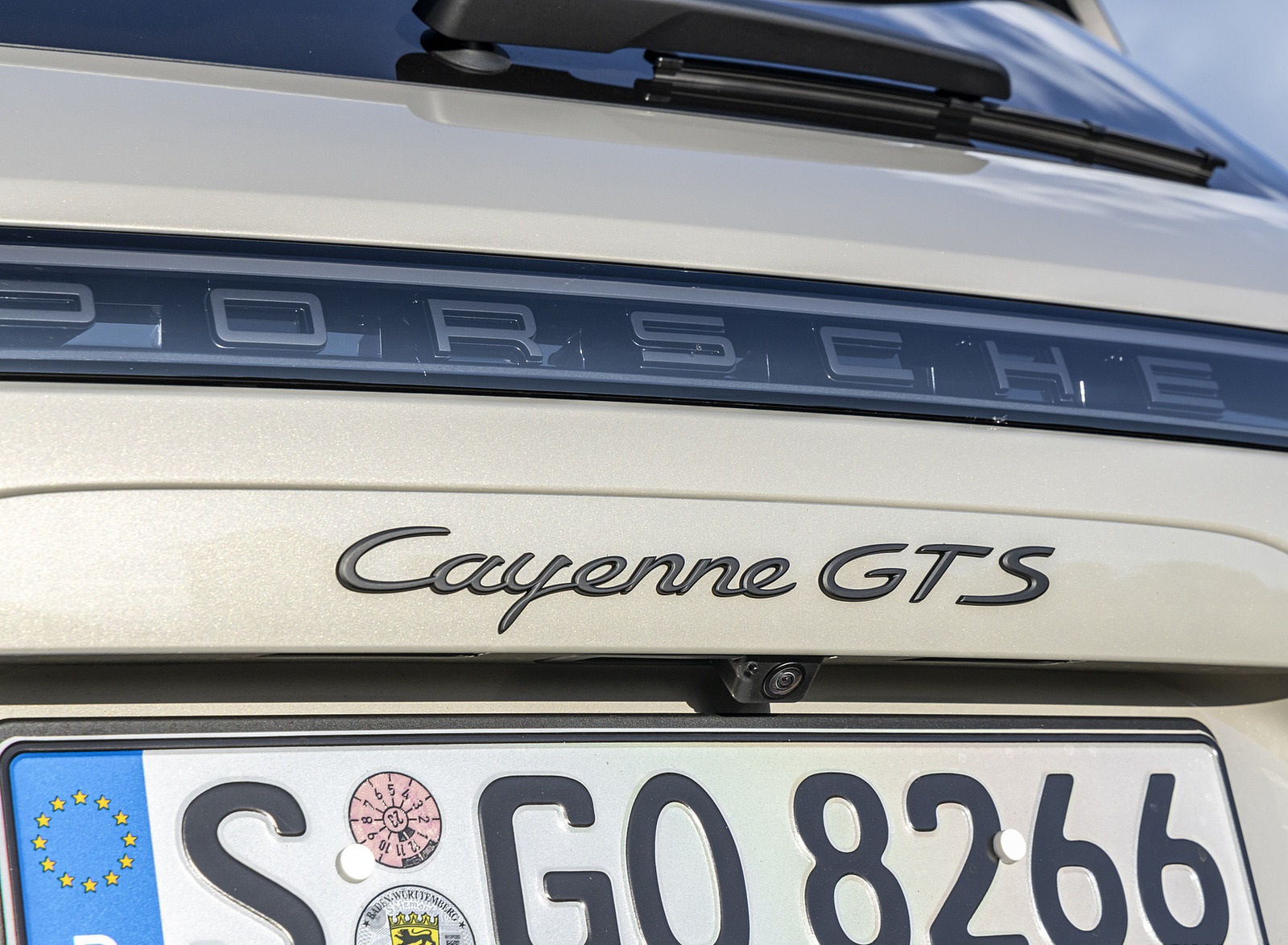 2021 Porsche Cayenne GTS (Color: Sechura Beige Metallic) Badge Wallpapers #68 of 84