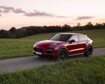 2021 Porsche Cayenne GTS Coupe (Color: Carmine Red) Front Three-Quarter Wallpapers 150x120 (25)