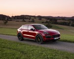 2021 Porsche Cayenne GTS Coupe (Color: Carmine Red) Front Three-Quarter Wallpapers 150x120 (24)