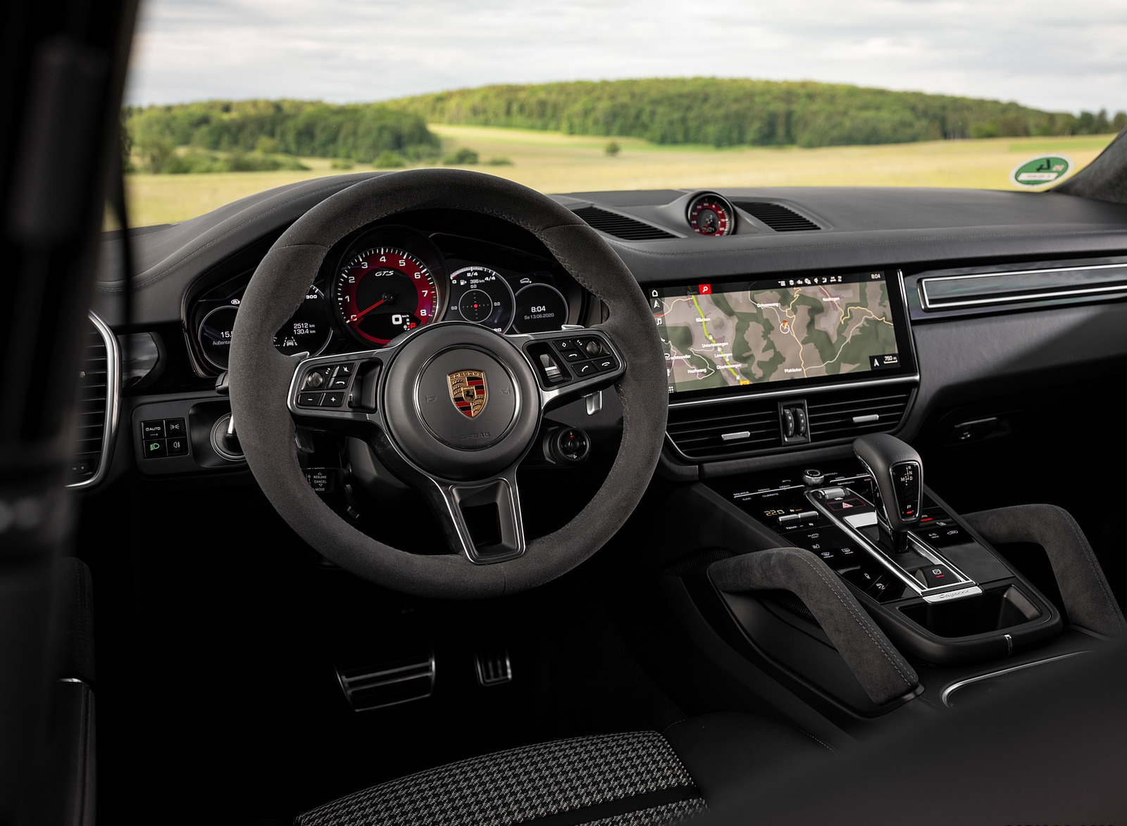 2021 Porsche Cayenne GTS Coupe (Color: Carmine Red) Interior Wallpapers #52 of 121