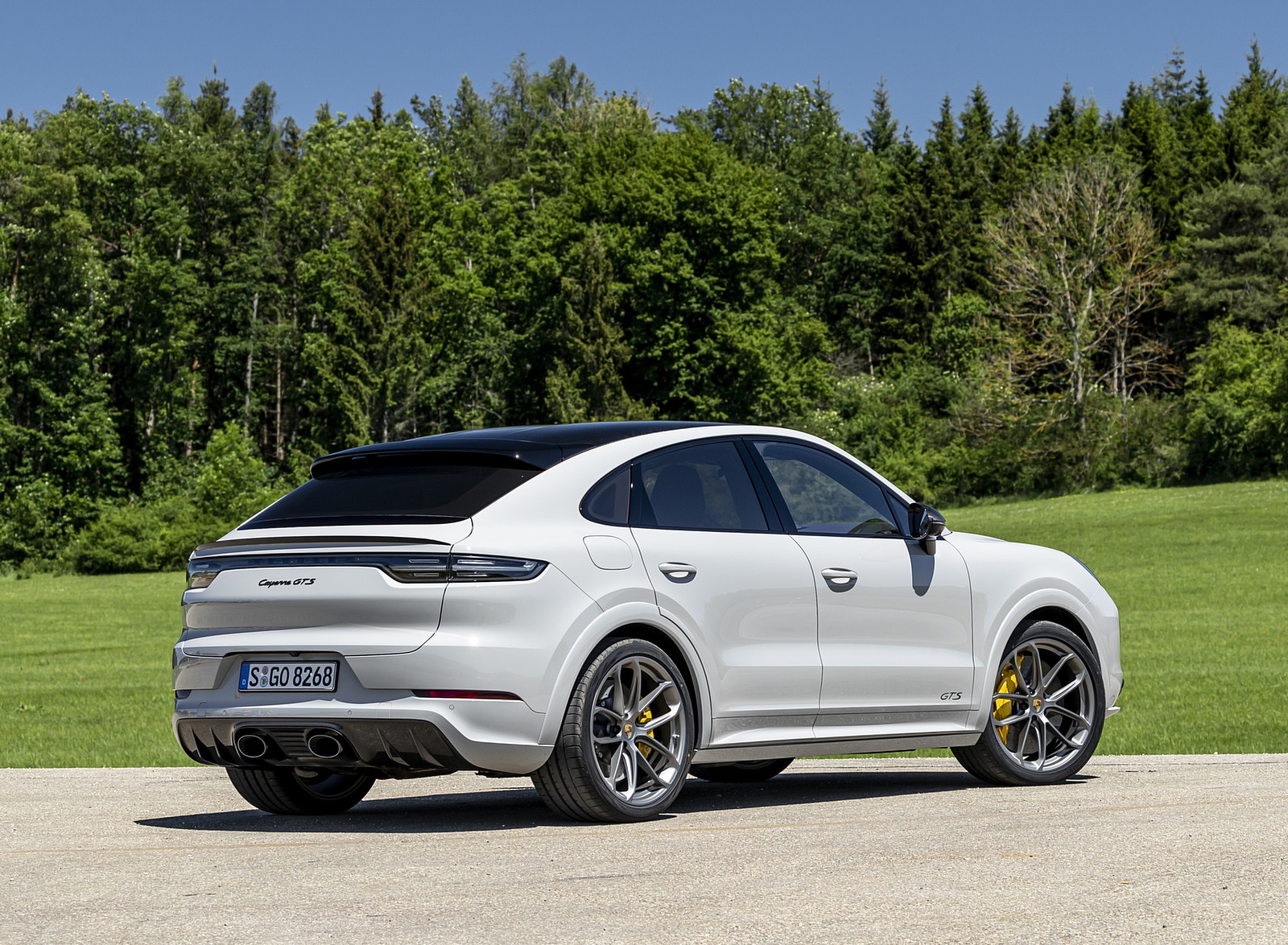 2021 Porsche Cayenne GTS Coupe (Color: Crayon) Rear Three-Quarter Wallpapers #95 of 121
