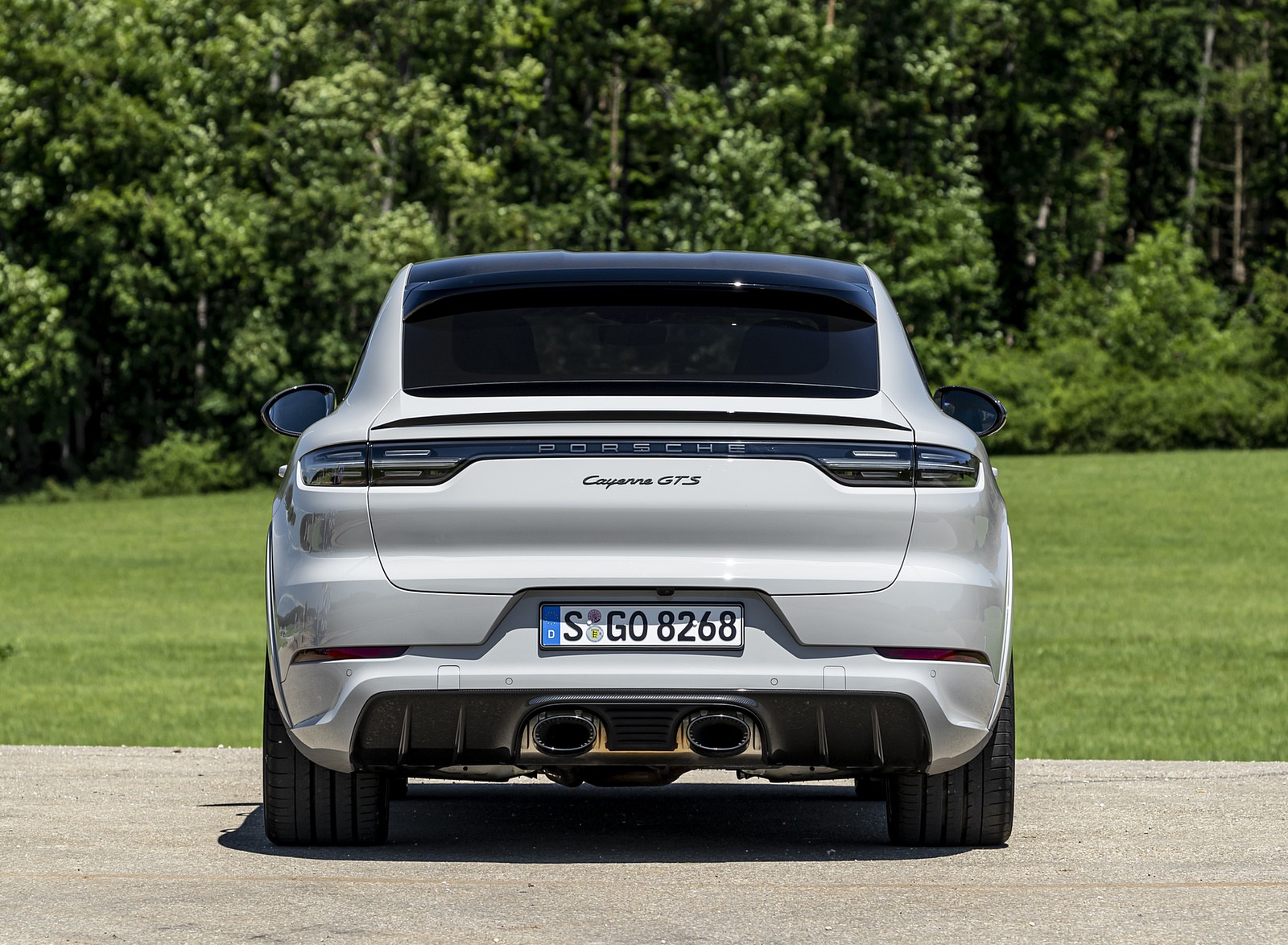 2021 Porsche Cayenne GTS Coupe (Color: Crayon) Rear Wallpapers #96 of 121