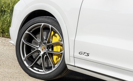 2021 Porsche Cayenne GTS Coupe (Color: Crayon) Wheel Wallpapers 450x275 (100)