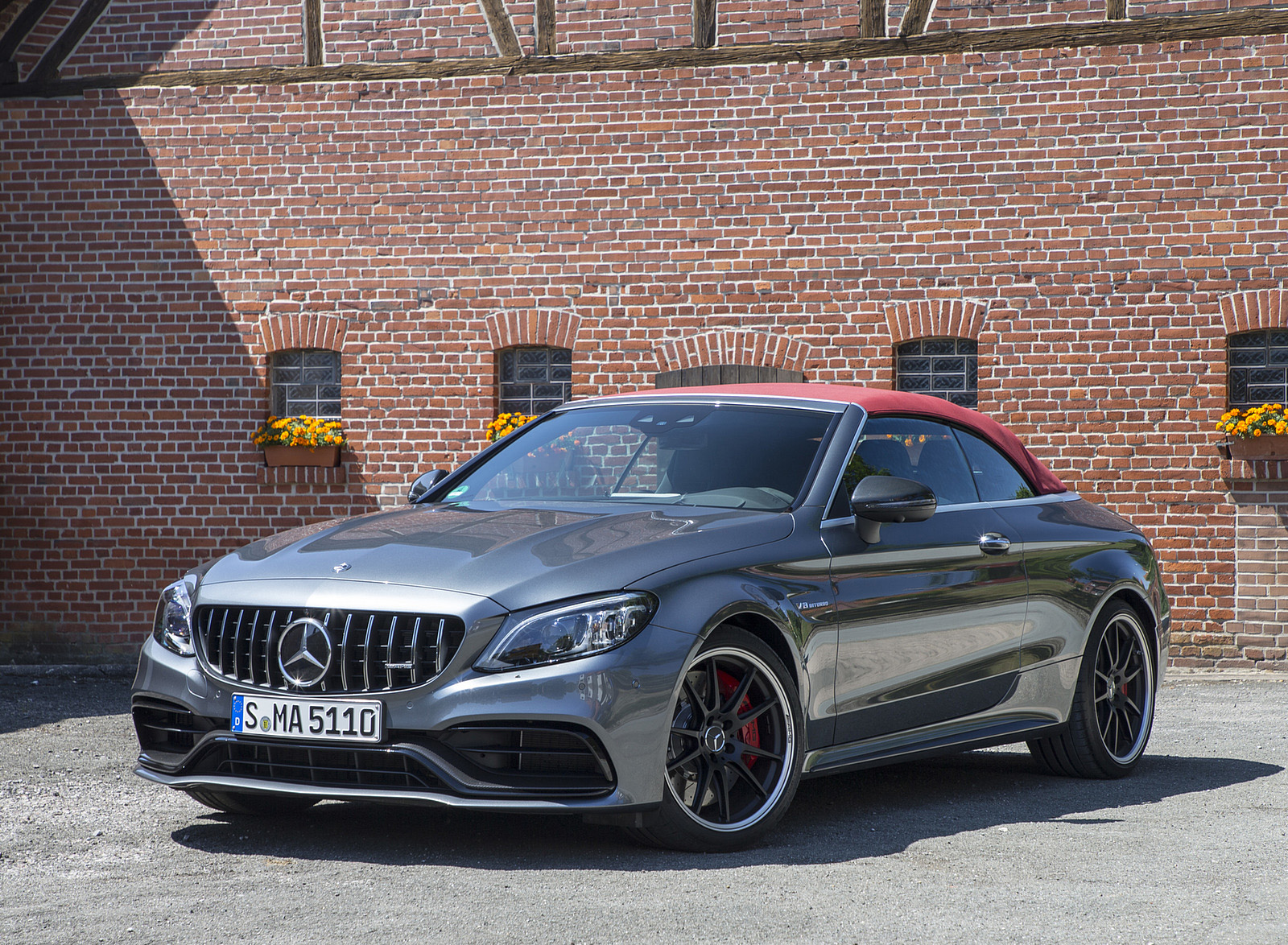 2019 Mercedes-AMG C 63 S Cabrio Front Three-Quarter Wallpapers #37 of 74