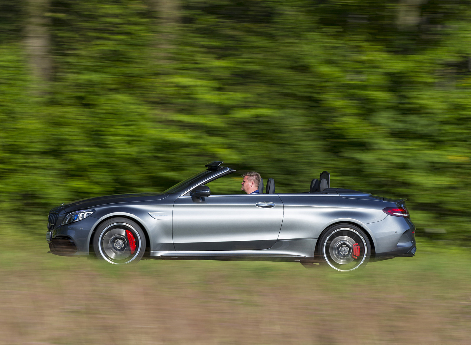 2019 Mercedes-AMG C 63 S Cabrio Side Wallpapers  #11 of 74