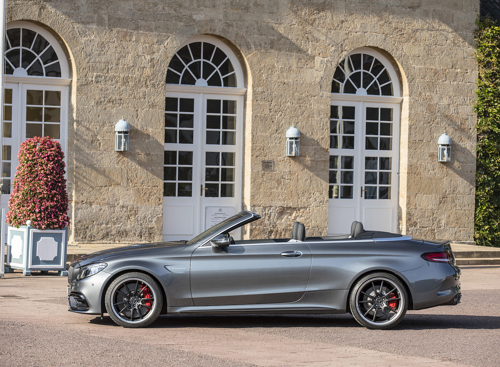 2019 Mercedes-AMG C 63 S Cabrio Side Wallpapers #30 of 74