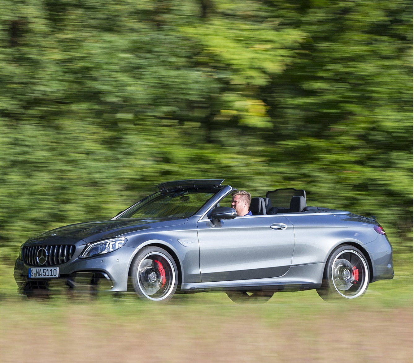 2019 Mercedes-AMG C 63 S Cabrio Side Wallpapers  #15 of 74