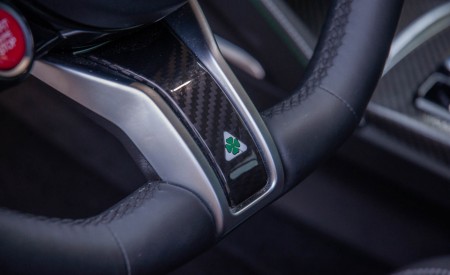 2020 Alfa Romeo Stelvio Quadrifoglio Interior Steering Wheel Wallpapers 450x275 (59)