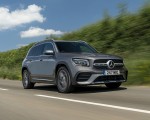 2020 Mercedes-Benz GLB 220d (UK-Spec) Front Three-Quarter Wallpapers 150x120 (4)