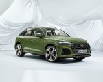 2021 Audi Q5 (Color: District Green) Front Three-Quarter Wallpapers 150x120 (19)
