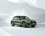 2021 Audi Q5 (Color: District Green) Front Three-Quarter Wallpapers 150x120