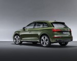 2021 Audi Q5 (Color: District Green) Rear Three-Quarter Wallpapers 150x120 (33)