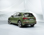 2021 Audi Q5 (Color: District Green) Rear Three-Quarter Wallpapers  150x120 (24)