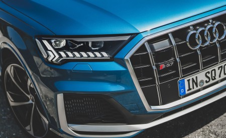 2021 Audi SQ7 (Color: Atoll Blue) Headlight Wallpapers 450x275 (54)