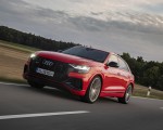 2021 Audi SQ8 (Color: Misano Red) Front Three-Quarter Wallpapers 150x120 (2)