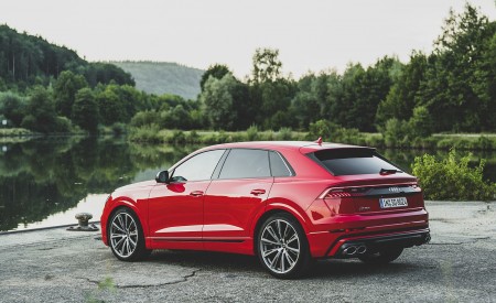 2021 Audi SQ8 (Color: Misano Red) Rear Three-Quarter Wallpapers  450x275 (8)