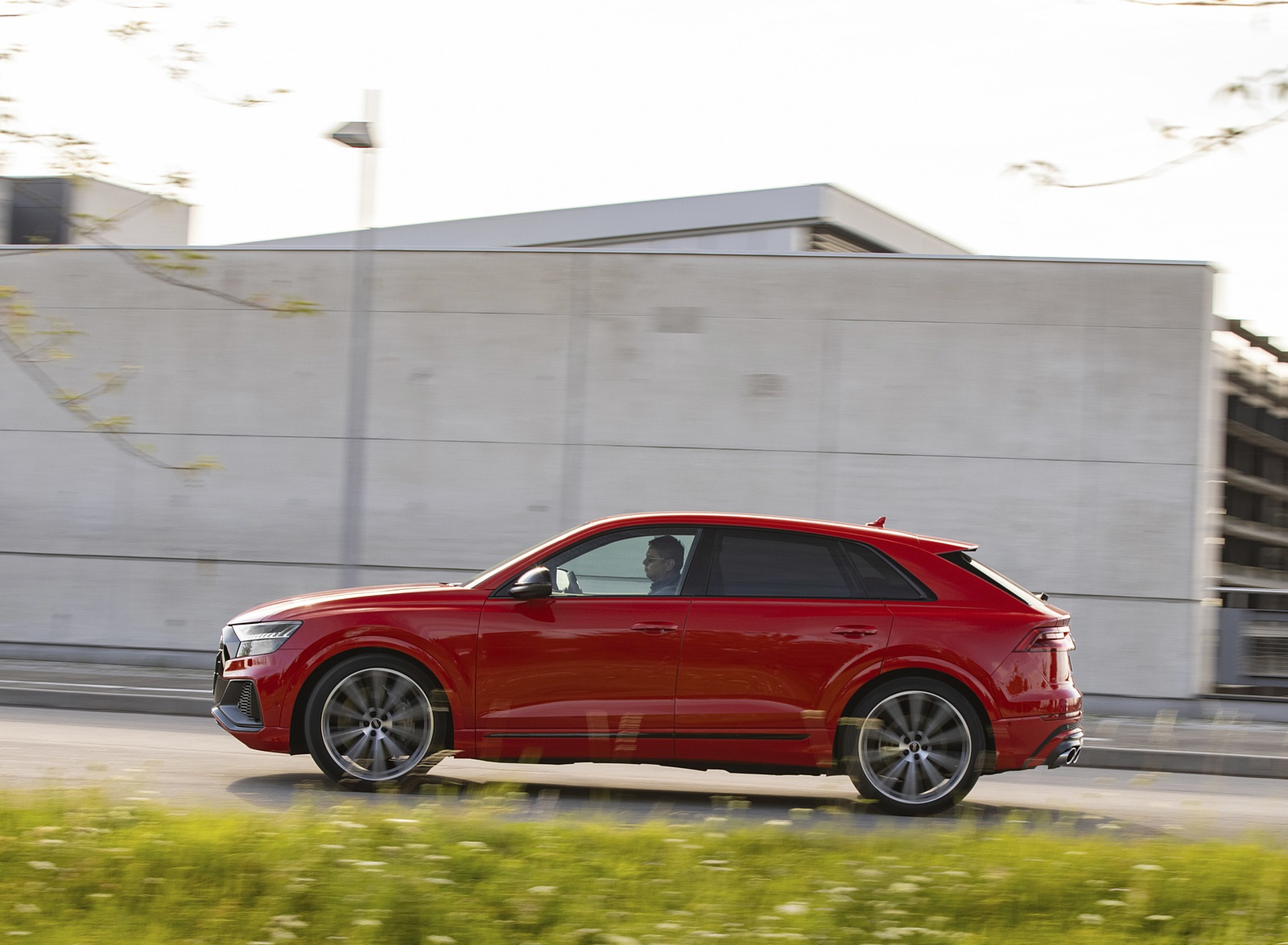 2021 Audi SQ8 (Color: Misano Red) Side Wallpapers (5)