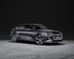 2021 Audi e-tron S Sportback (Color: Daytona Gray) Front Three-Quarter Wallpapers 150x120 (31)