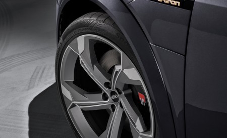 2021 Audi e-tron S Sportback (Color: Daytona Gray) Wheel Wallpapers 450x275 (48)