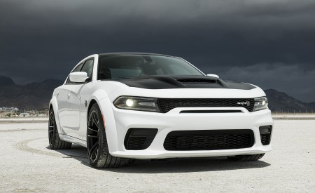 2021 Dodge Charger SRT Hellcat Redeye Front Three-Quarter Wallpapers 450x275 (24)