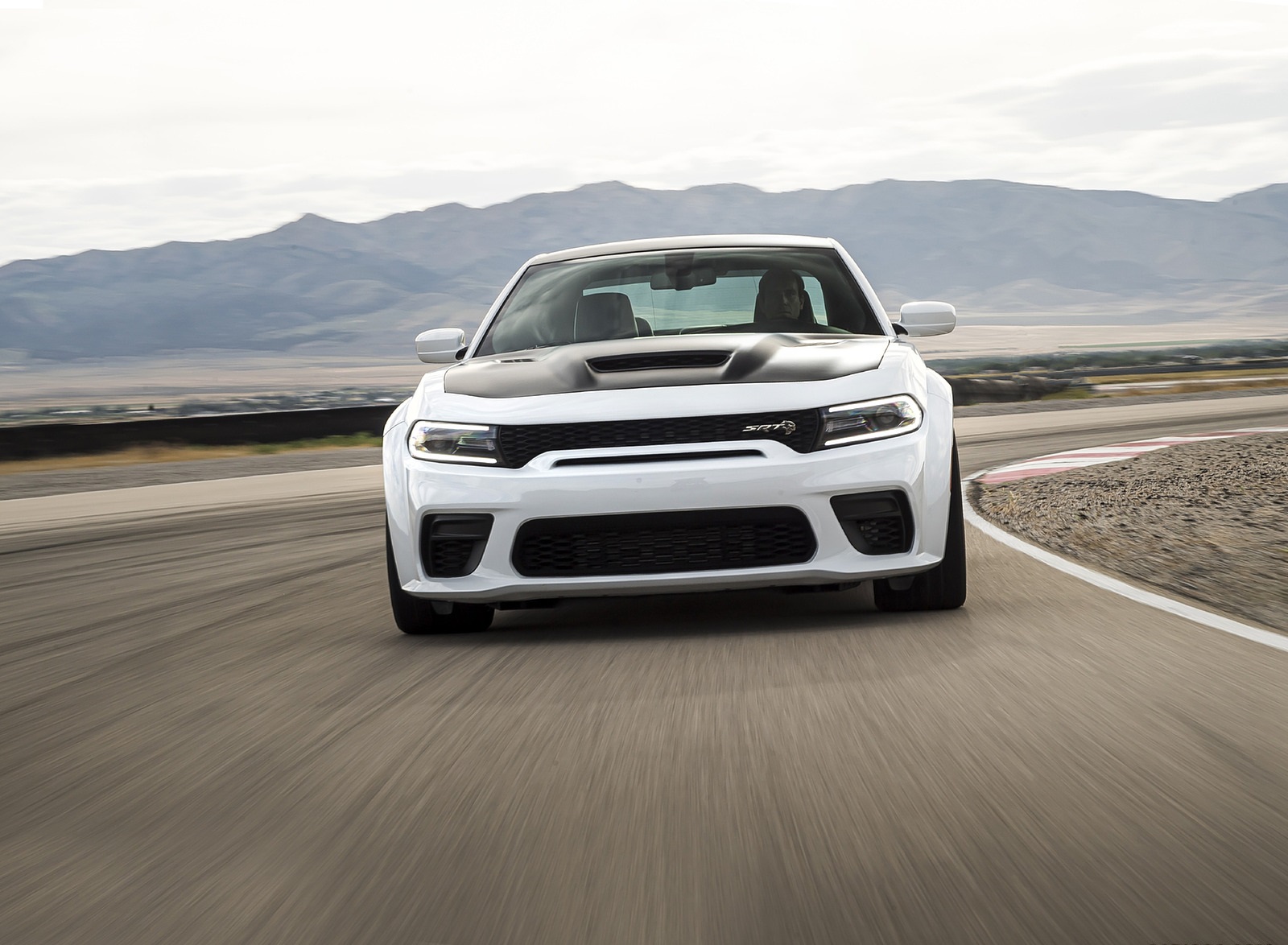 2021 Dodge Charger SRT Hellcat Redeye Front Wallpapers #4 of 45