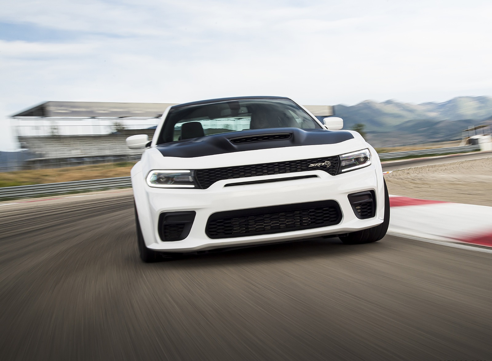 2021 Dodge Charger SRT Hellcat Redeye Front Wallpapers (2)