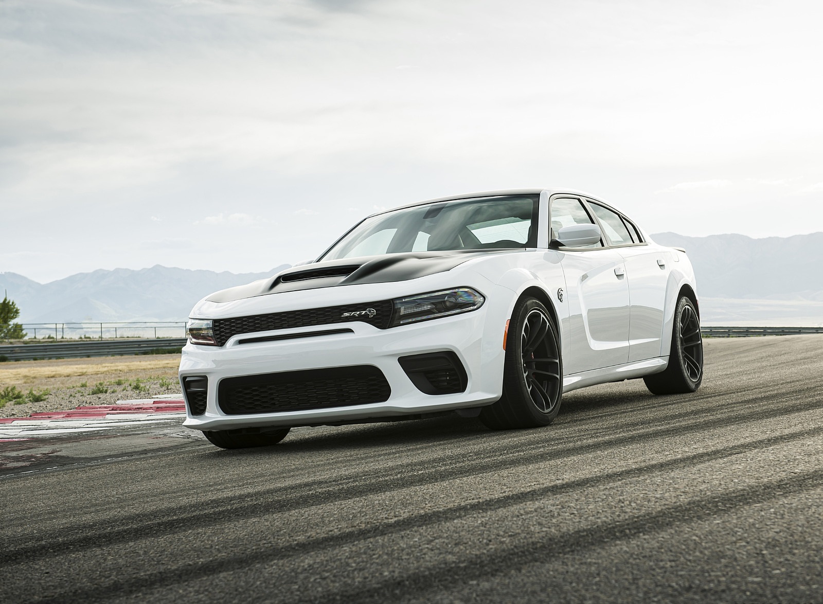 2021 Dodge Charger SRT Hellcat Redeye Front Wallpapers #15 of 45