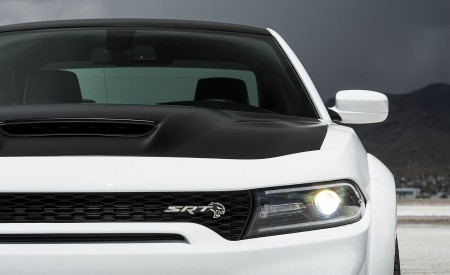 2021 Dodge Charger SRT Hellcat Redeye Headlight Wallpapers 450x275 (35)